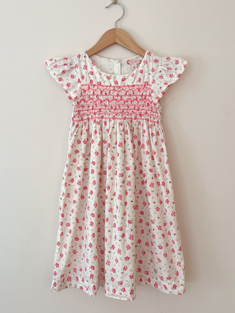 RUBY & BLOOM VGUC Hand Smocked Floral Print Flutter Sleeve Dress